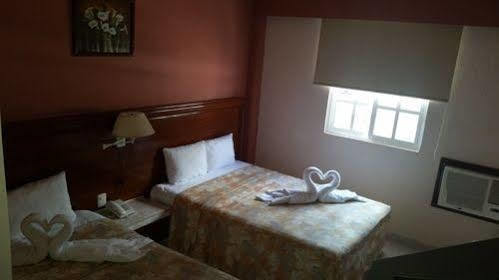 Hotel Cancun Handall מראה חיצוני תמונה